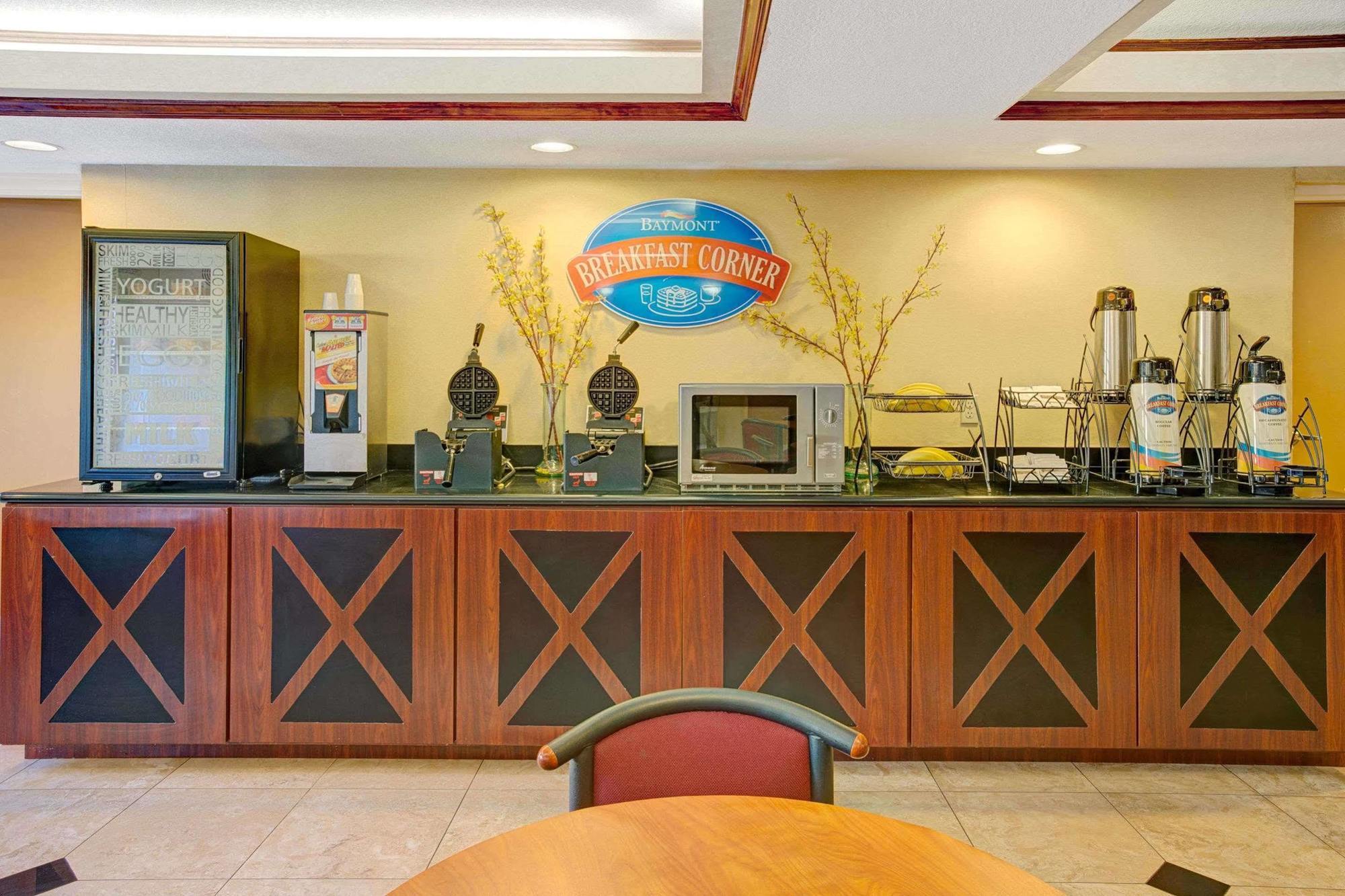 Garnet Inn & Suites Orlando Eksteriør billede