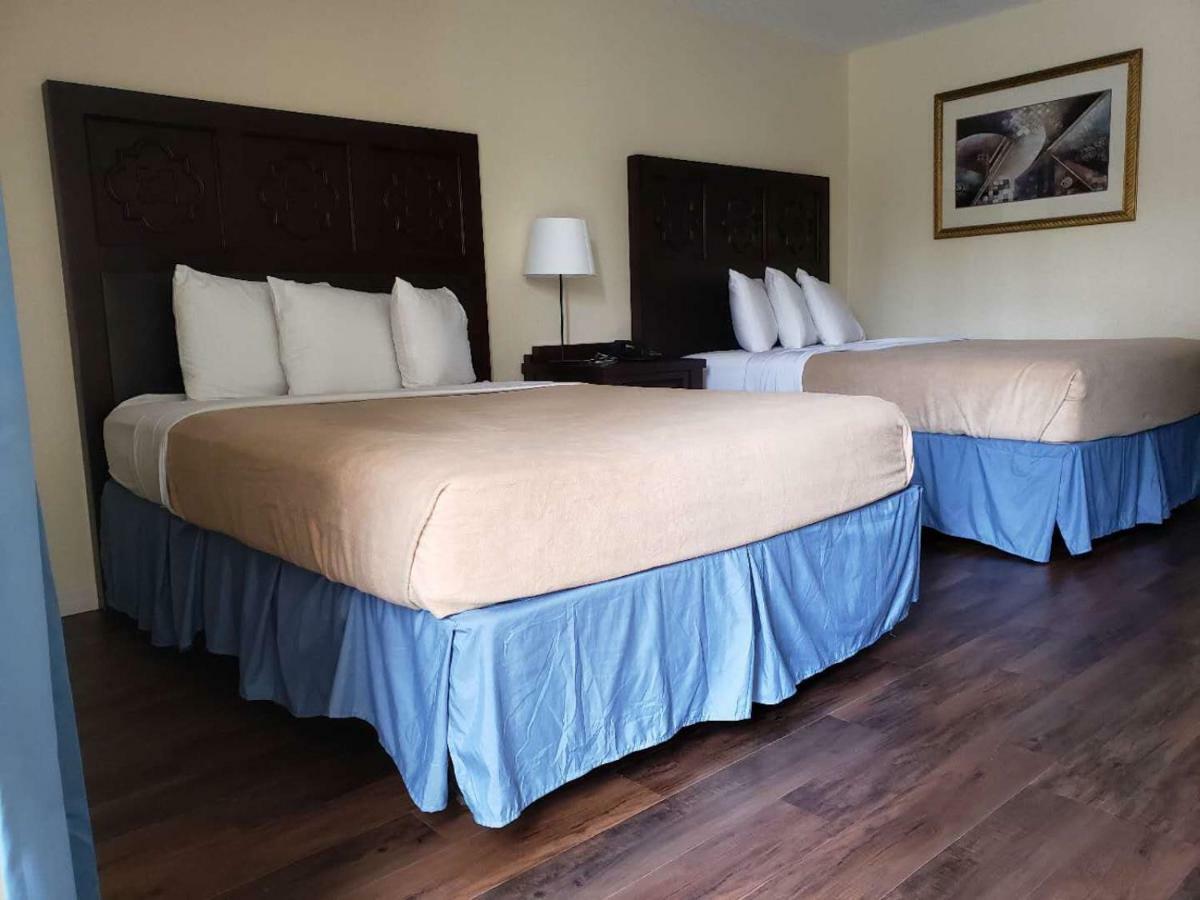 Garnet Inn & Suites Orlando Eksteriør billede